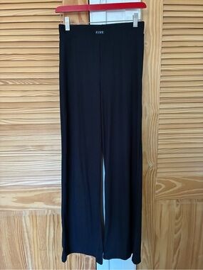 FIVE Black Ribbed Wide-Leg Pants - High-Rise Comfort